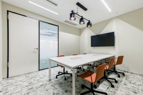 Offices to let in All inclusive rugalmas munkavégzési lehetőségek a Regus Tóparkban
