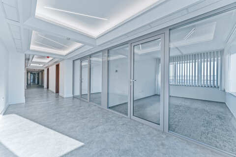 Offices to let in Korzo by Alfa Irodaház