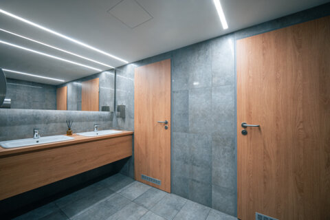 Offices to let in Korzo by Alfa Irodaház