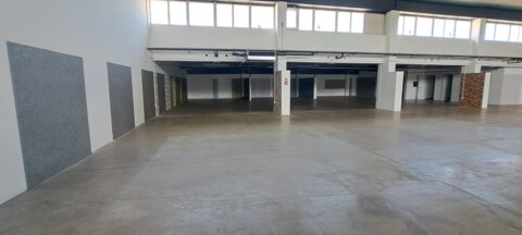 Offices to let in Korzo by Alfa Irodaház