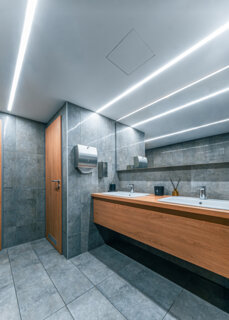Offices to let in Korzo by Alfa Irodaház