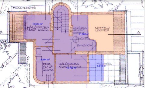 Offices to let in Kiadó  II. Vihorlát utcában lévő 245 nm –es önálló családi ház irodának