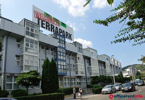 Offices to let in Terrapark D tömb
