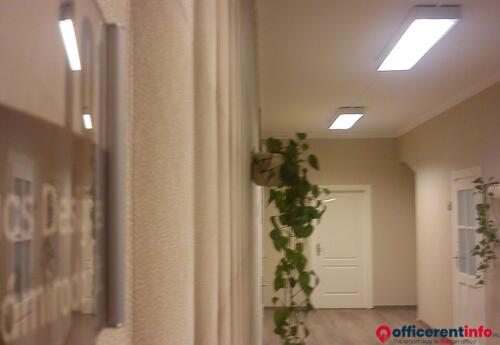 Offices to let in Hamvas Center