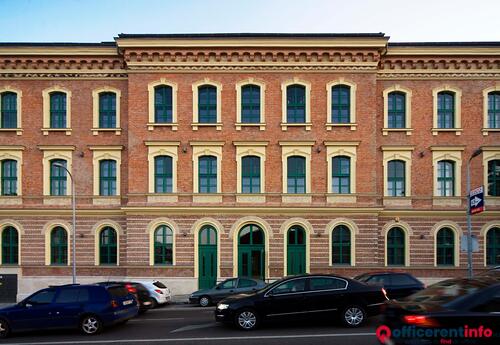 Offices to let in Bécsi Corner Irodaház