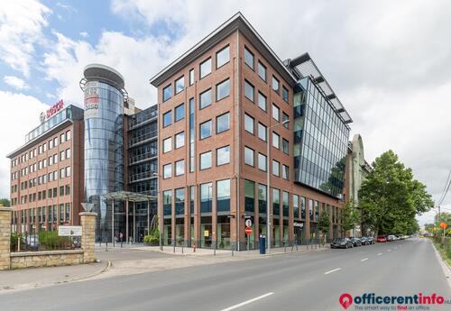 Offices to let in Discover many ways to work your way in Regus Obuda Gate