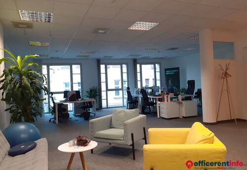 Offices to let in Bakáts Center Irodaház