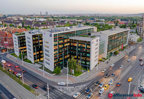 Offices to let in Arena Corner Irodaház