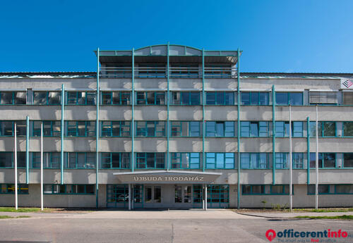 Offices to let in Barázda Center