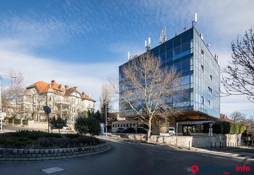 Offices to let in Panoráma Office