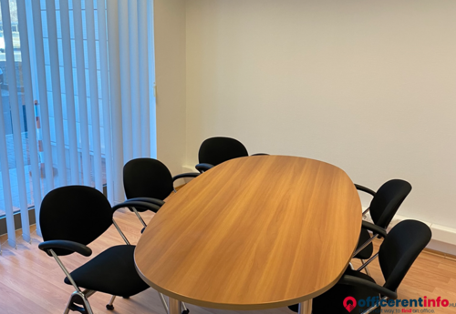 Offices to let in Rudolph Iroda