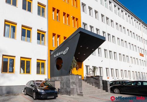 Offices to let in Galaxy Irodaház