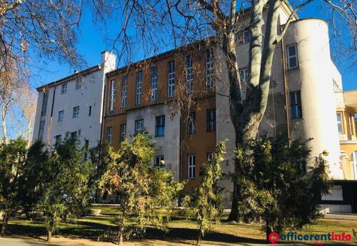 Offices to let in Városligetnél, Városligeti fasorban, nagy légterű 166 nm -es villa épületben lévő iroda kiadó