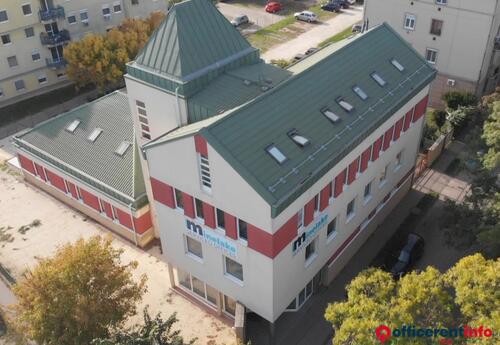Offices to let in Minelake Office Building - FOR SALE