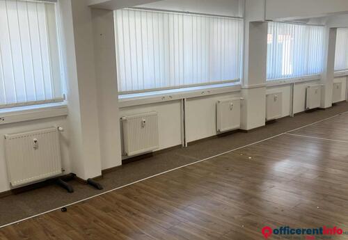 Offices to let in 178nm földszinti egy nagy légterű helység jkiadó  XIII.  Röppentyű utcában