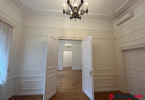 Offices to let in Alkotmany Street Office or Company