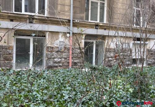 Offices to let in Lakásiroda kiadó