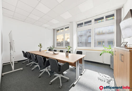 Offices to let in RM2 Offices  - Radnóti Miklós utca