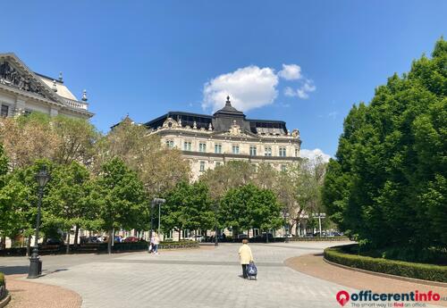 Offices to let in Freedom Palace
