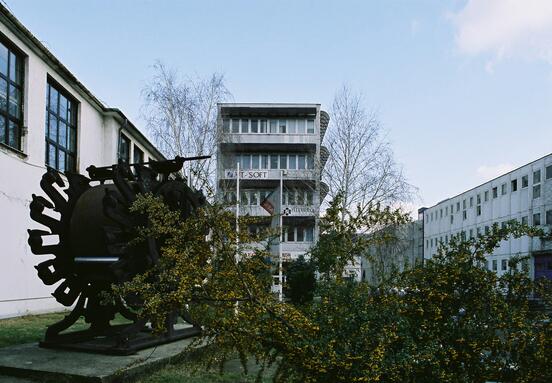 Pacsirtamező Complex