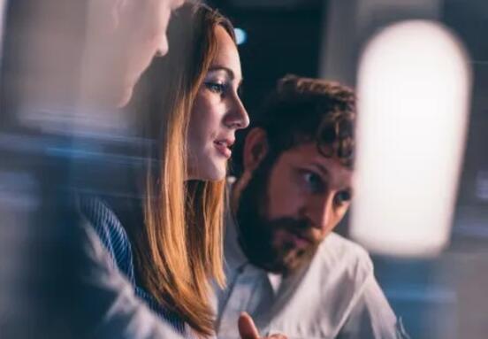 Flexible, AI-Driven and Multi-Income: The New Career Model for Gen Z