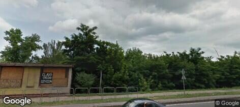 Street View: "E3" Irodaház