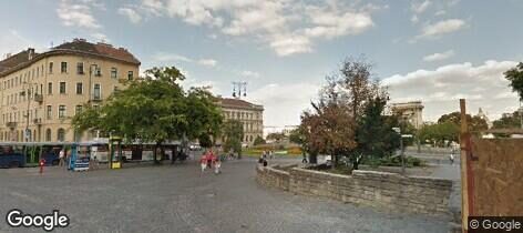 Street View: Alkotás Center