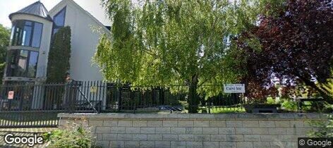 Street View: Csevi Flexi Offices