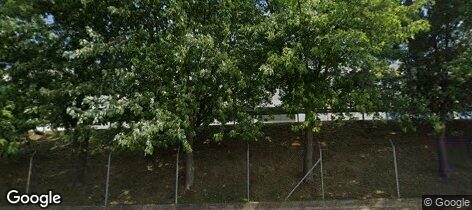 Street View: Kiadó irodák Tatabánya