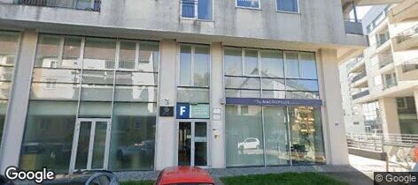 Street View: Discover many ways to work your way in  Regus Macropolis
