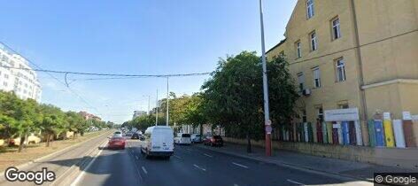 Street View: A Nyugati pályaudvar közvetlen közelében, Bajcsy Zsilinszky utcában iroda kiadó.