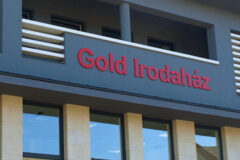 Offices to let in Gold Irodaház