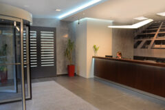 Offices to let in Uniqa Plaza