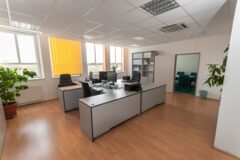 Offices to let in Litliner Irodaház