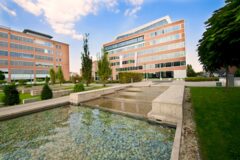 Offices to let in Infopark E épület