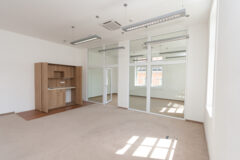 Offices to let in Leier City Center - "A" Irodaház