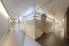 Offices to let in East-West Business Center