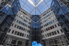 Offices to let in East-West Business Center