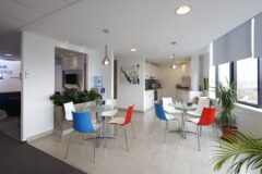 Offices to let in Vital Business Center