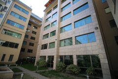 Offices to let in Downtown IX Irodaház
