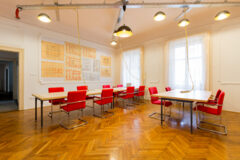 Offices to let in Collabor8District