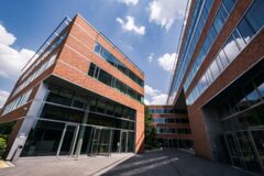 Offices to let in Infopark E épület