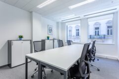 Offices to let in House of Business Bank Center