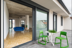 Offices to let in Loffice Irodaház - Salétrom