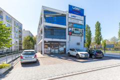 Offices to let in M66  Irodaház