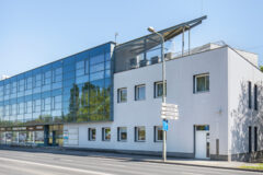 Offices to let in M66  Irodaház