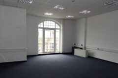 Offices to let in Diplomata negyedben, Városligetnél VI. Benczúr utcában  irodabútorral berendezve is kiadó