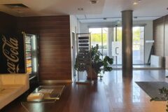 Offices to let in Alkotás Center