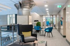 Offices to let in House of Business Bank Center