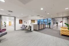 Offices to let in House of Business Roosevelt
